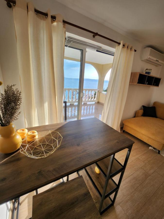 Lucija Apartment คาร์โลบัก ภายนอก รูปภาพ