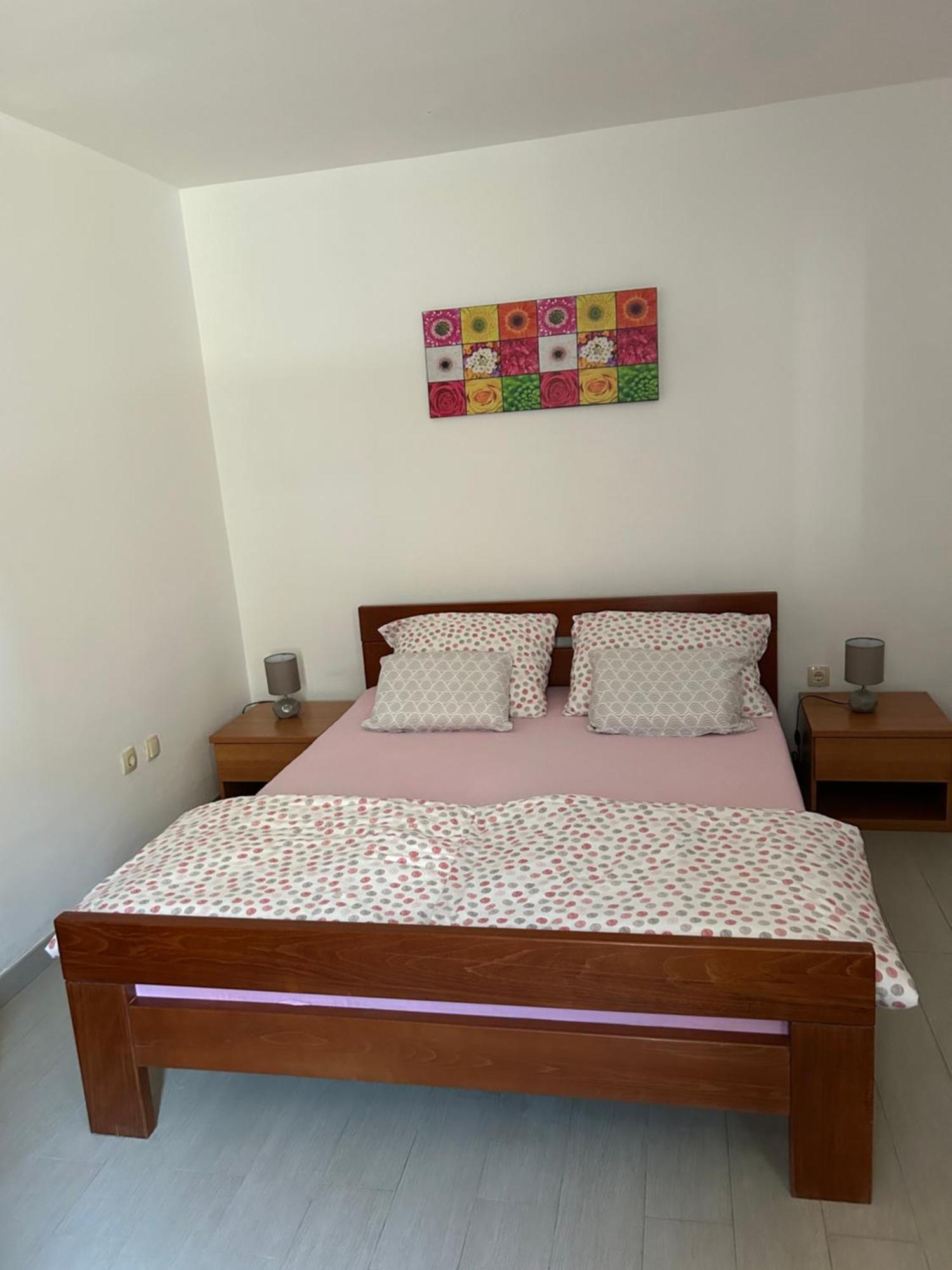 Lucija Apartment คาร์โลบัก ภายนอก รูปภาพ